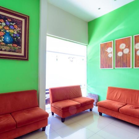 Ardhya Guesthouse Syariah By Ecommerceloka Sidoarjo Dış mekan fotoğraf