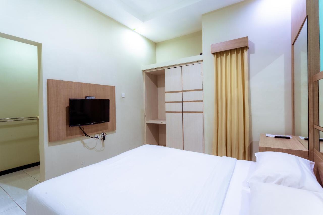 Ardhya Guesthouse Syariah By Ecommerceloka Sidoarjo Dış mekan fotoğraf