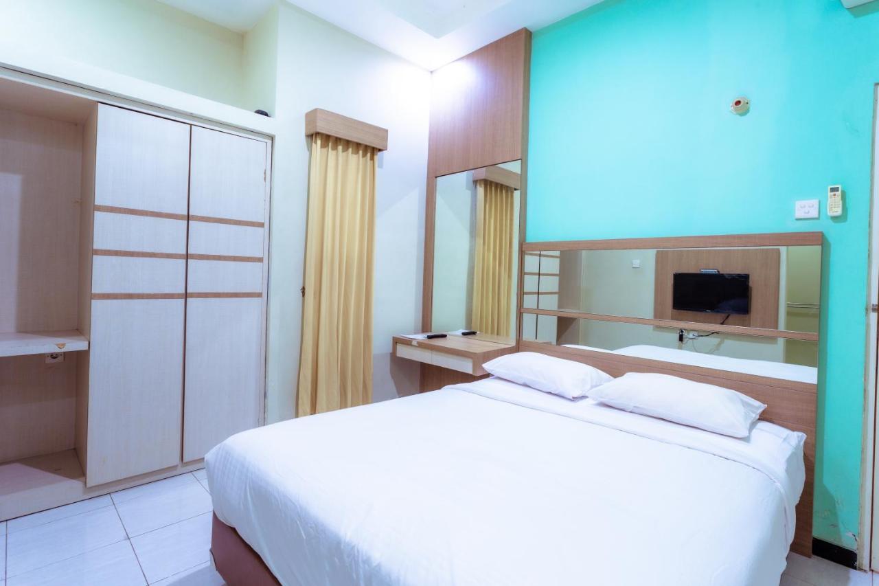 Ardhya Guesthouse Syariah By Ecommerceloka Sidoarjo Dış mekan fotoğraf