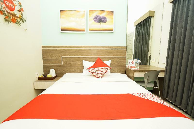 Ardhya Guesthouse Syariah By Ecommerceloka Sidoarjo Dış mekan fotoğraf